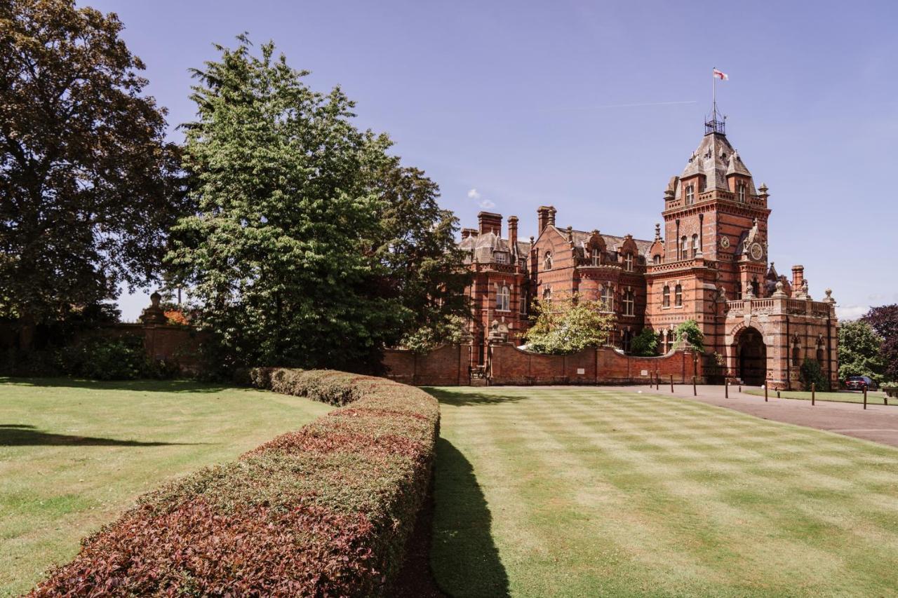 The Elvetham Hotel Hartley Wintney Exterior foto