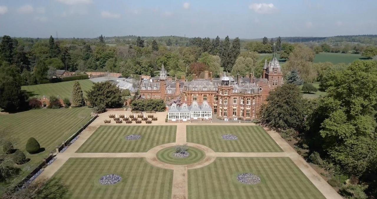 The Elvetham Hotel Hartley Wintney Exterior foto